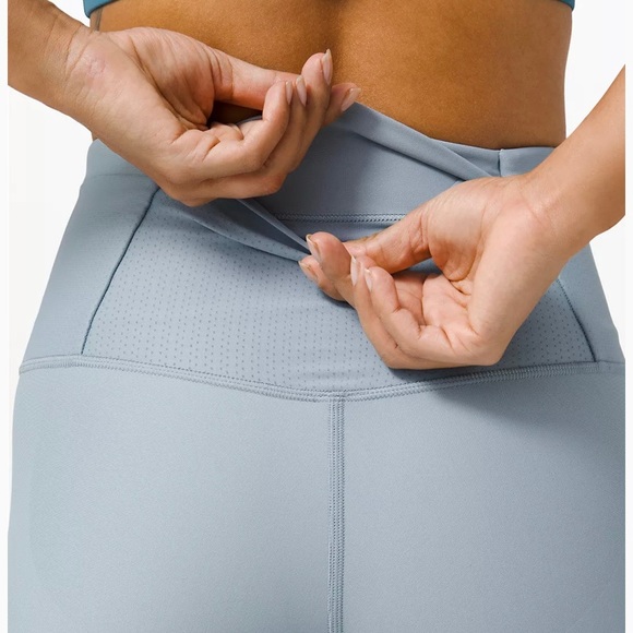 NWT Lululemon Blue Cast Zoned In Tight 27” Size 10 - Picture 5 of 7